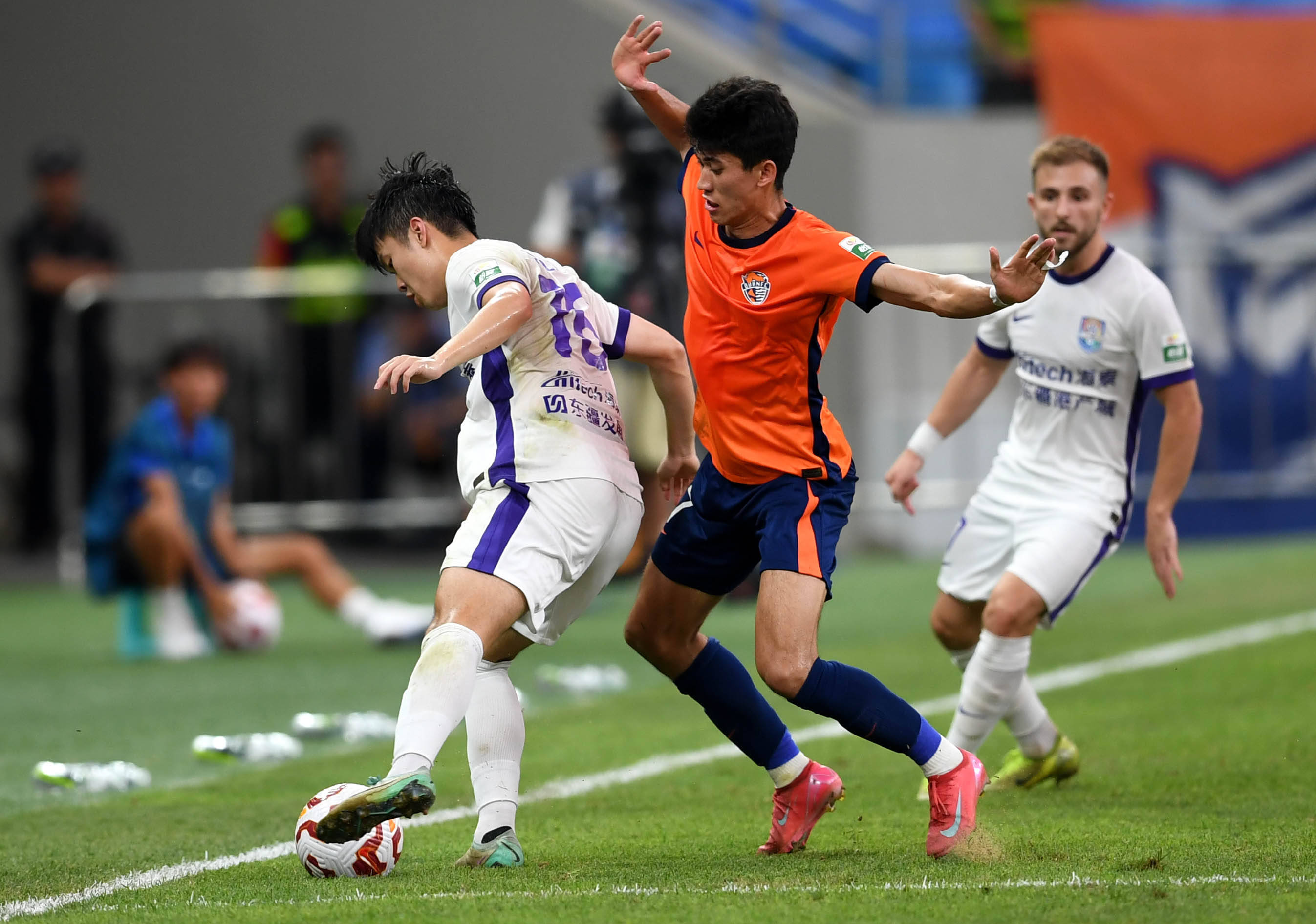 竞技的强强 竞技的强强