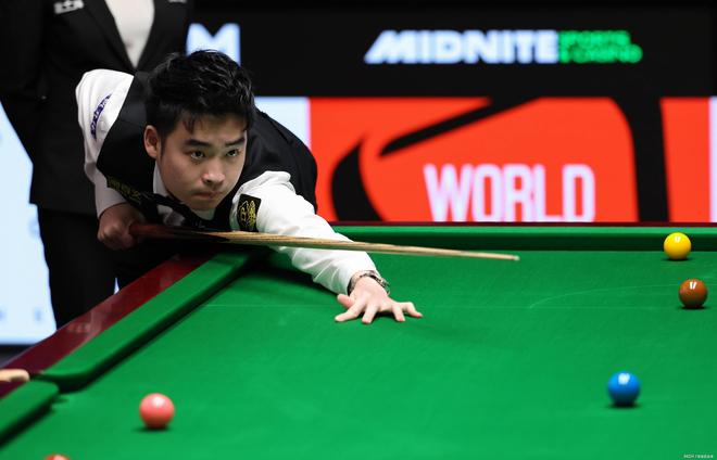 在场上通过 在场上通过